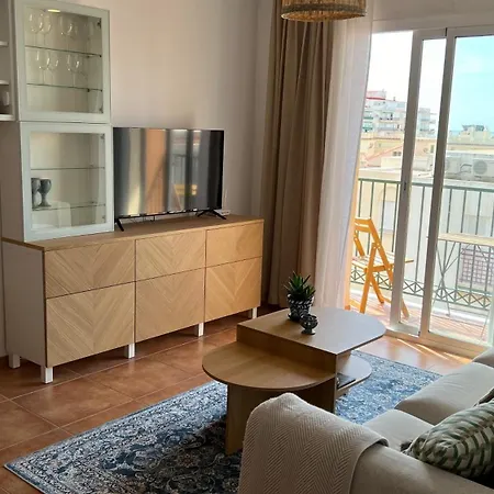 Torrecilla Penthouse With Private Roof Terrace In Central Nerja Close To The Sea Zewnętrze zdjęcie