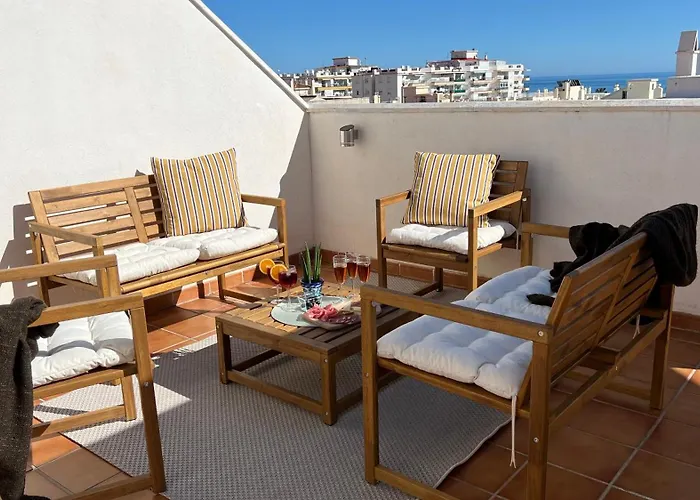 Torrecilla Penthouse With Private Roof Terrace In Central Nerja Close To The Sea