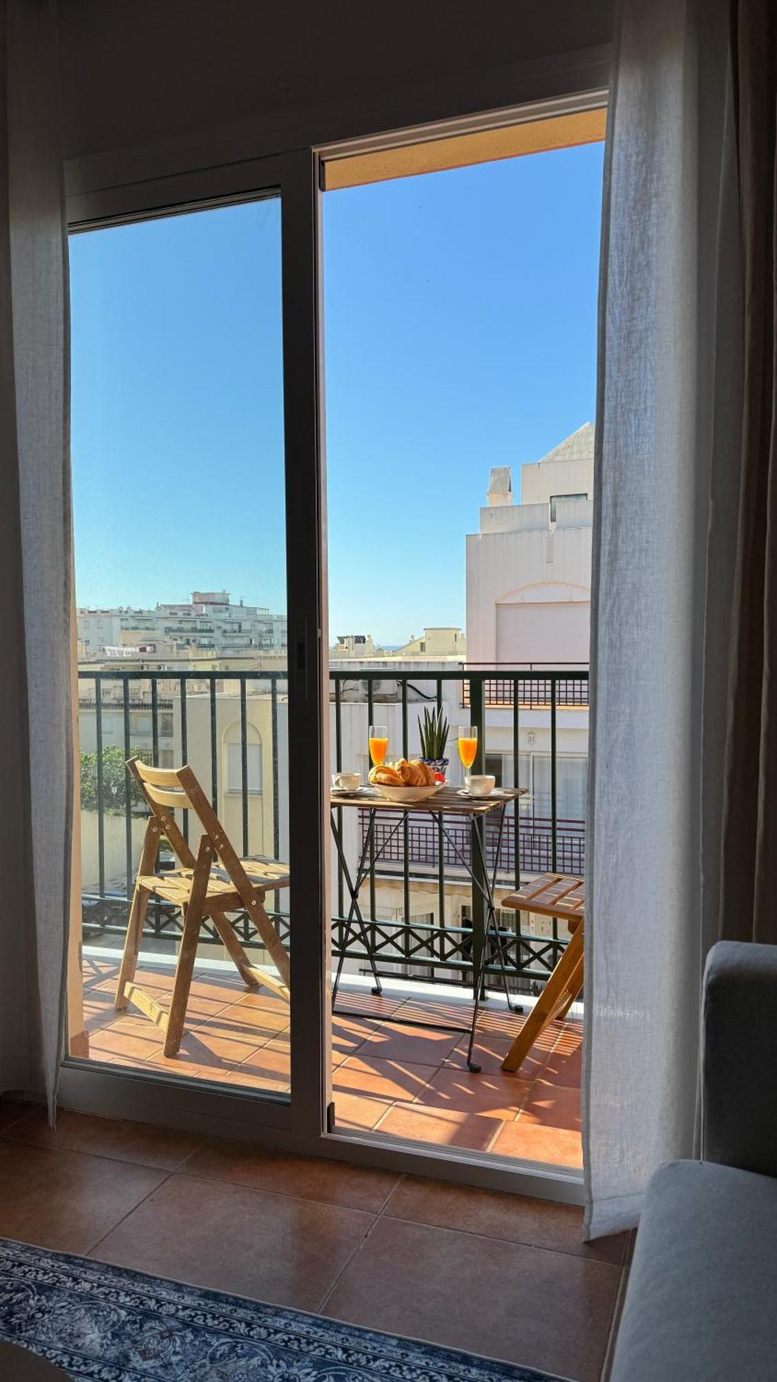 Apartament Torrecilla Penthouse With Private Roof Terrace In Close To The Sea Nerja